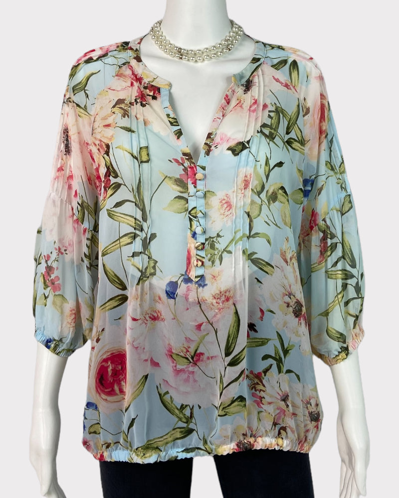 New York and Company Three-Quarter Sleeve Floral Sheer Blouse (M)