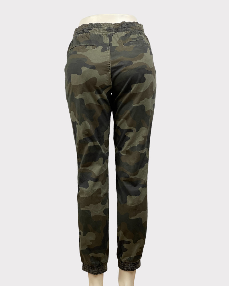 American Rag Green Camo Jogger (W29)