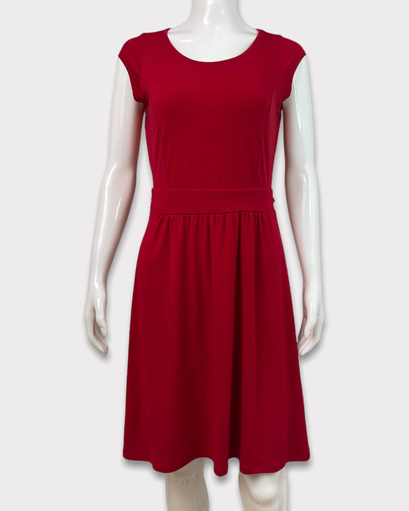 Outback Red Short Sleeves Midi Dress (S)