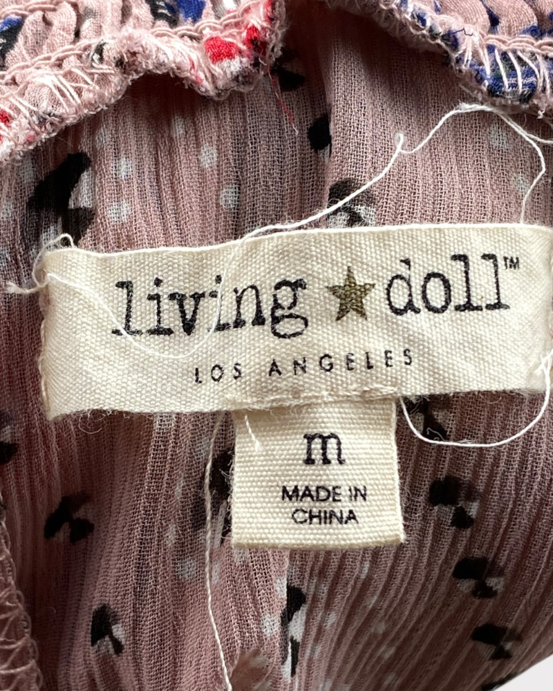 LIVING DOLL (M)