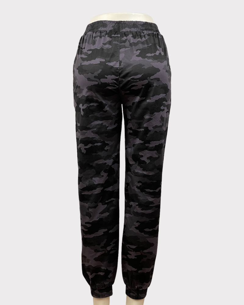 Generic Purple Camo Jogger (W24)