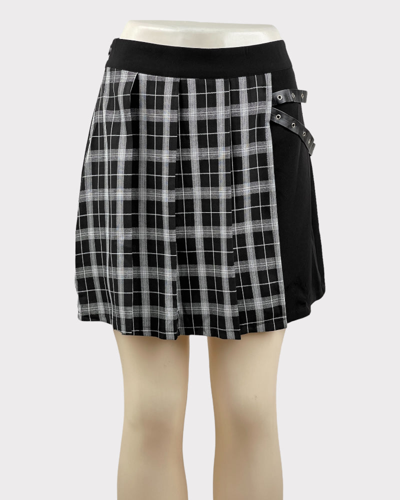 Shein Plain Mini Skirt (L)