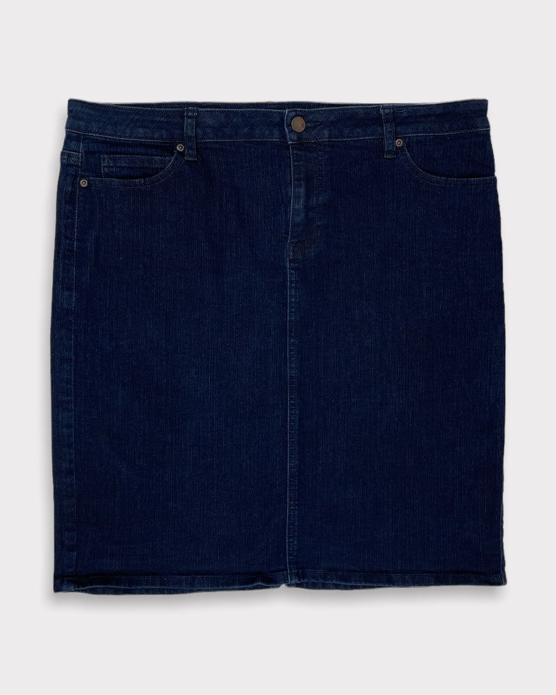 New York &amp; Company Dark-wash Blue Company Denim Skirt (W36)