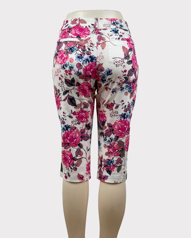 St. Johns Bay White Floral Capri Pants (8P)