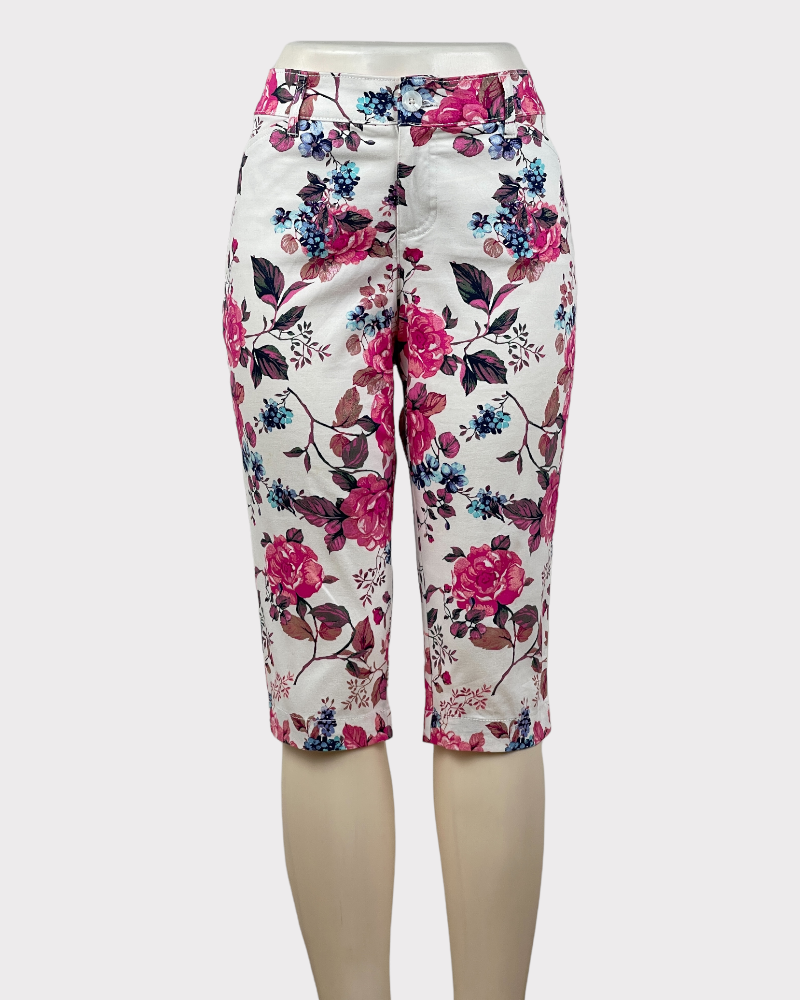 St. Johns Bay White Floral Capri Pants (8P)