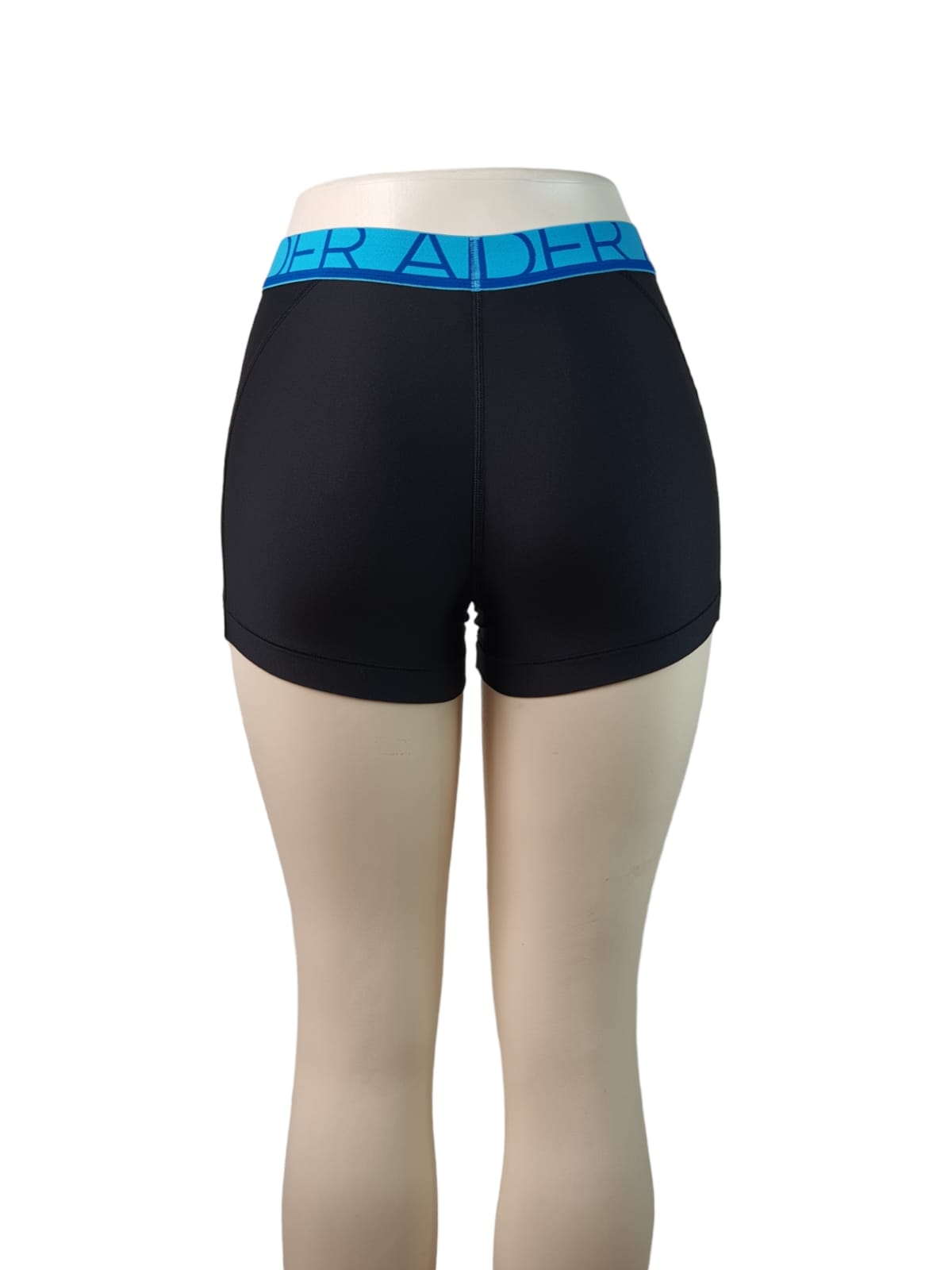 Under Armour Black Cycling Short ( S )