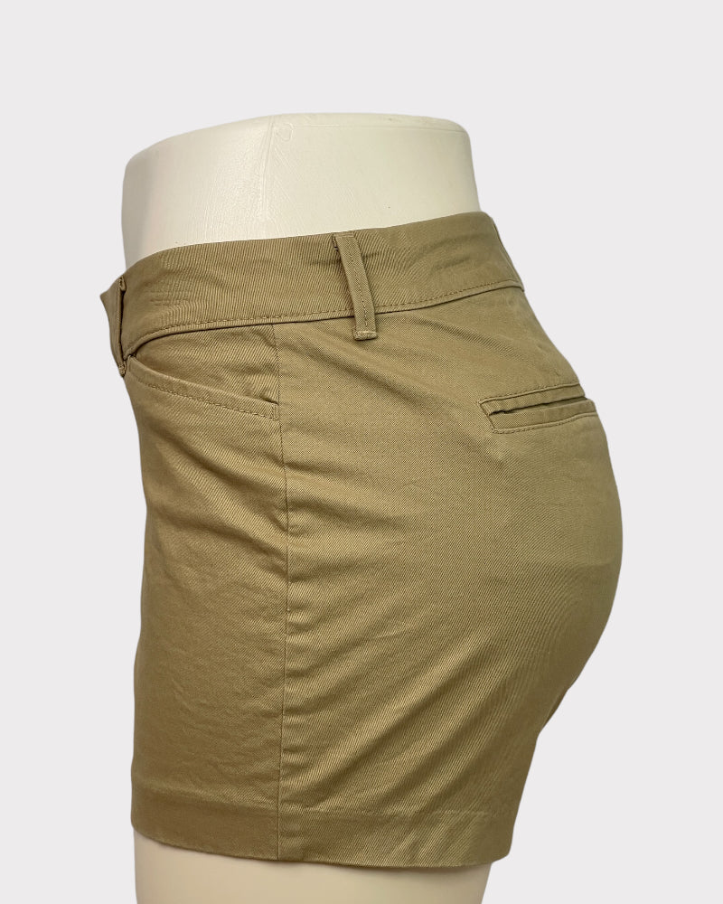 Old Navy Beige Pixie Fashion Shorts (W30)