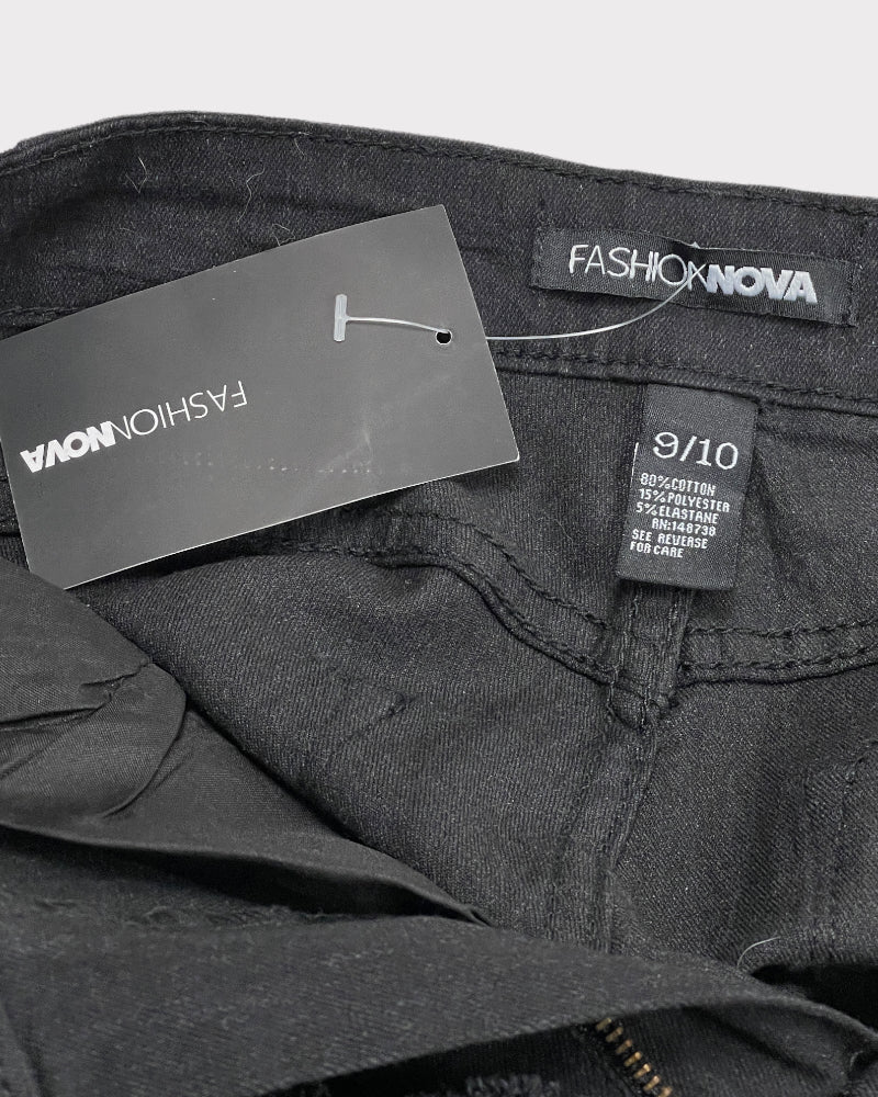 Fashion Nova Black Ripped Skinny Jeans (W24)