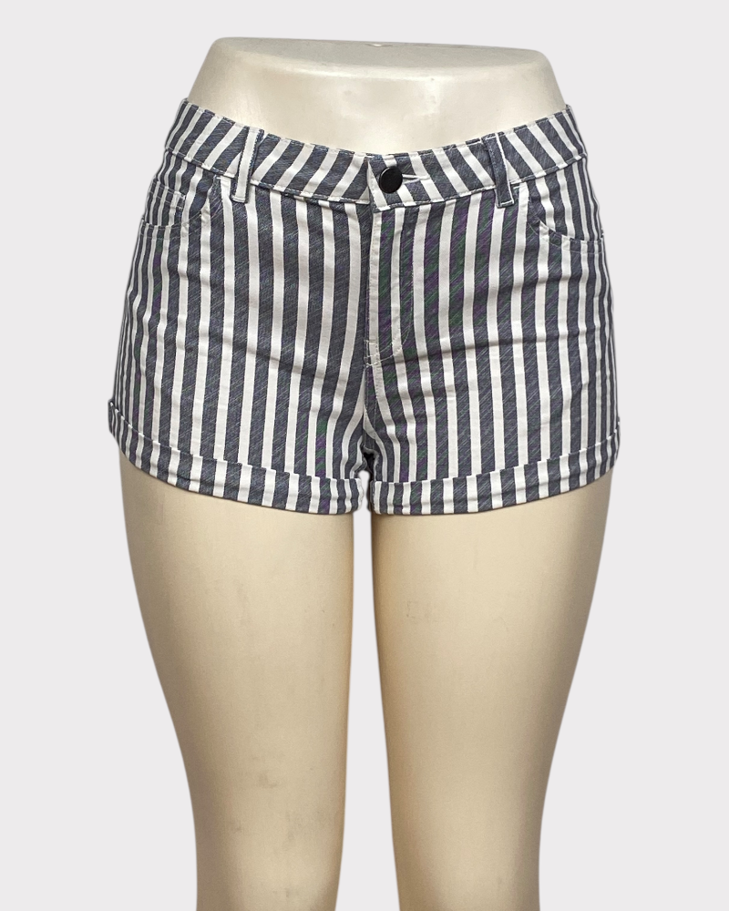 H&M  Striped Pocket Shorts (34)