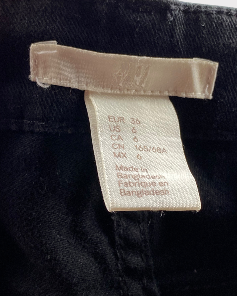 H&M Black Denim Shorts (36)