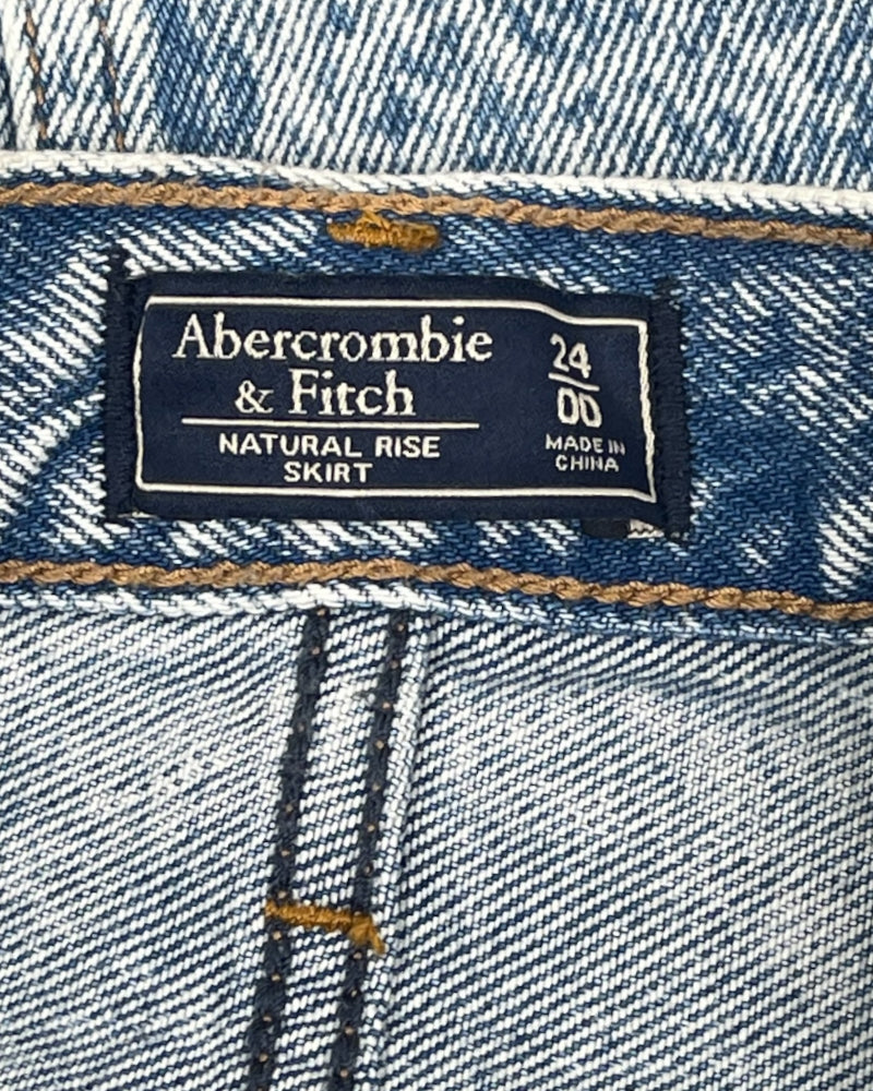 Abercrombie &amp; Fitch Light-wash Blue Acid Wash Distressed Denim Mini Skirt (W24)