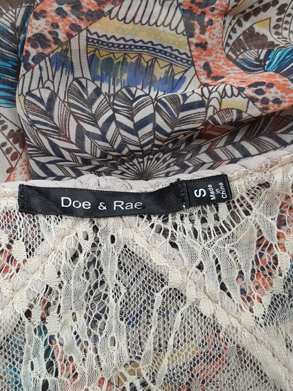 Doe & Rae Boho Sleeveless Tops With Embroided Detail (S)