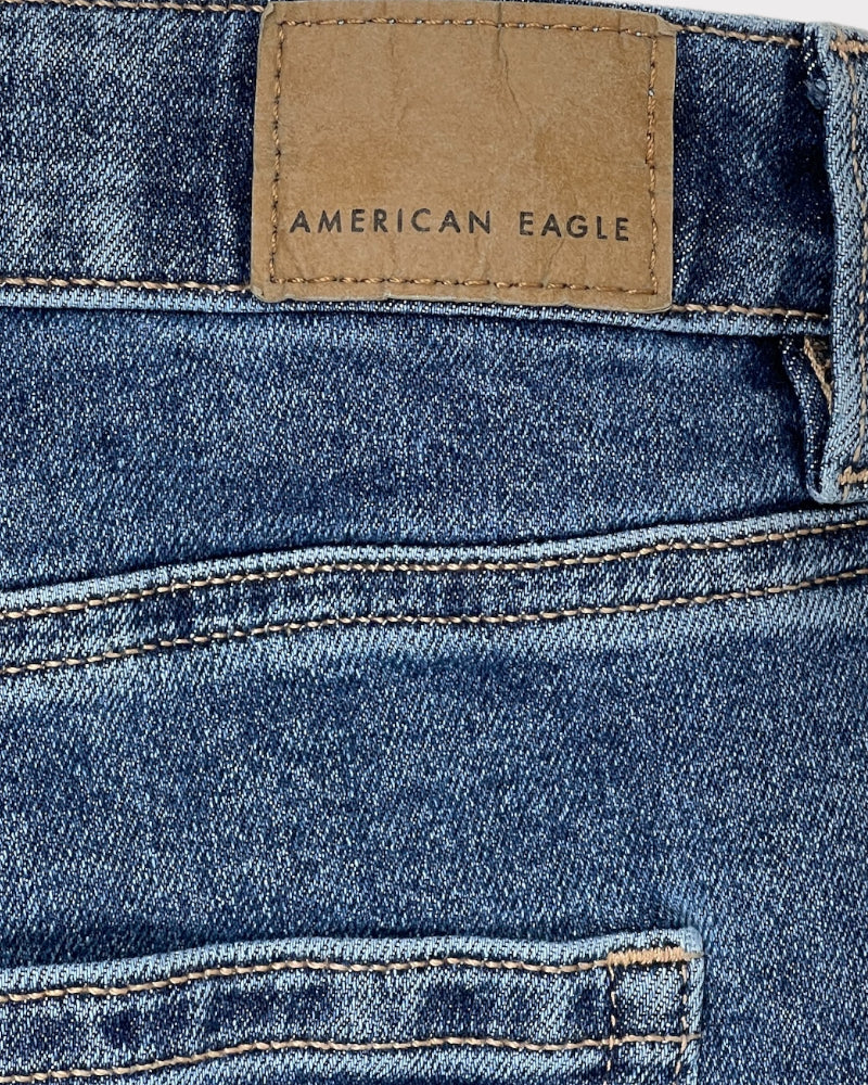 American Eagle Outfitters Mid-Wash Blue Mom Jeans (W34)