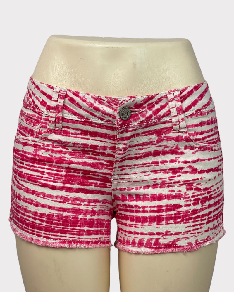 L.E.I Pink Ashley Low-Rise Tie-dye Style Denim Shorts (W31)