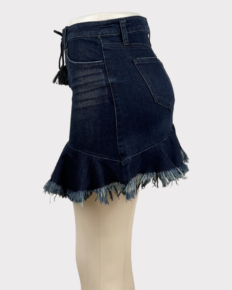 Tinseltown Dark-Wash Blue Denim Mini Skirt (W28)