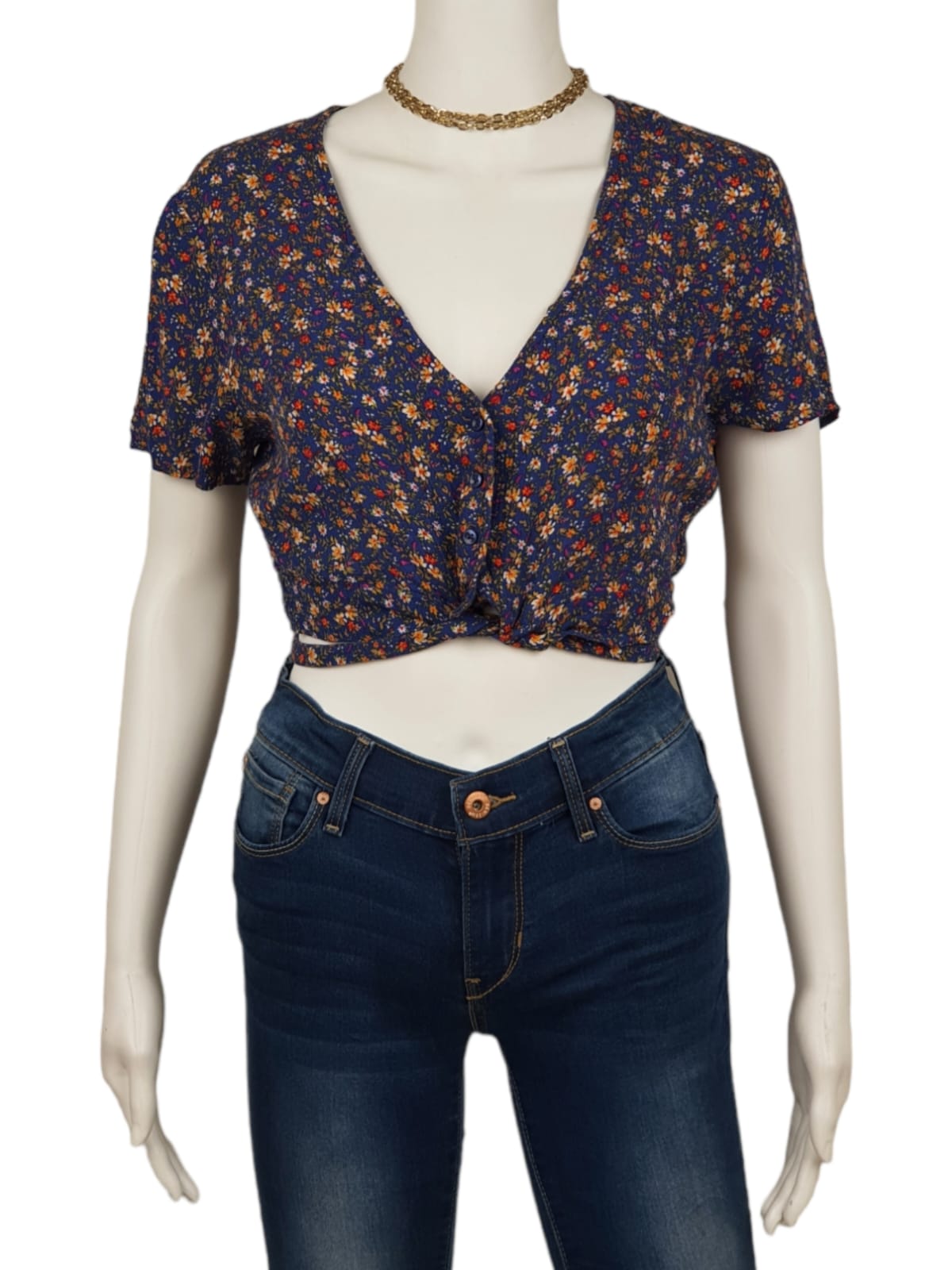 American Eagle Outfitters Lady Croptop (S)