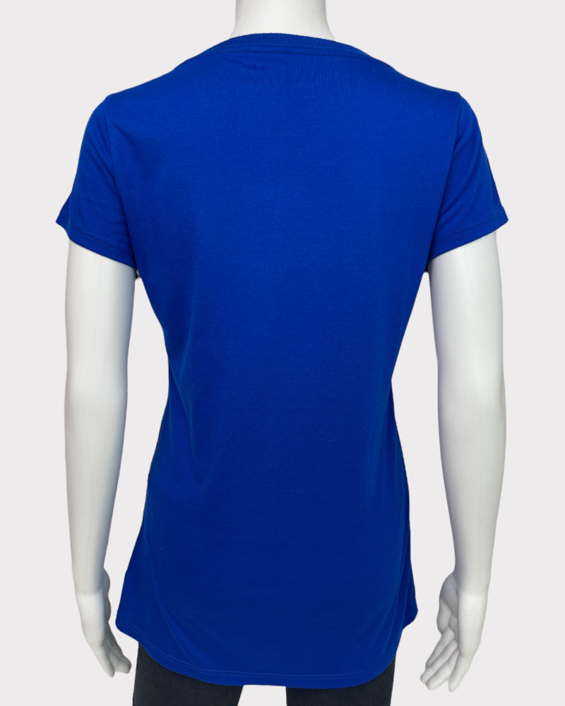 Captivating Apparel Short-Sleeve T-Shirt (M)