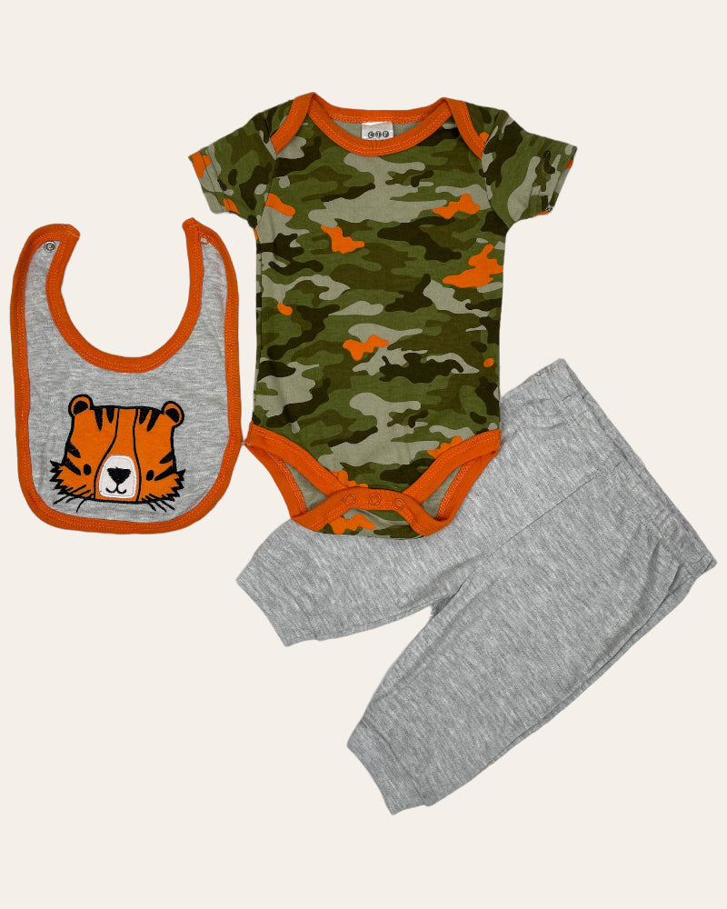 CJP Baby 3 Piece Camouflage Set - Bodysuit, Pants, Beanie (0-3M)