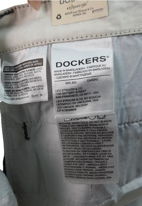 Dockers Black Cargo Shorts (34)