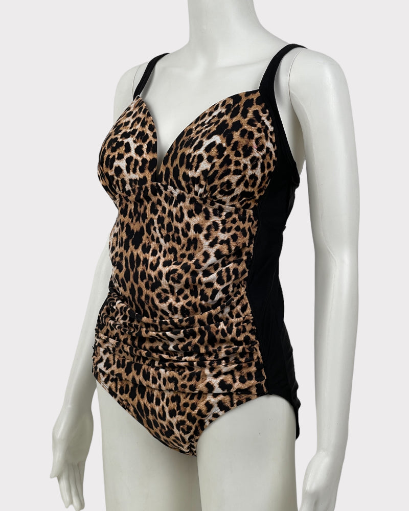 Jaclyn Smith Cheetah Print One Piece Swimsuit (L)