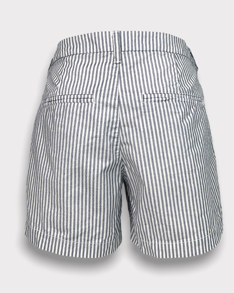 Old Navy White And Blue Striped Everyday Shorts (W29)