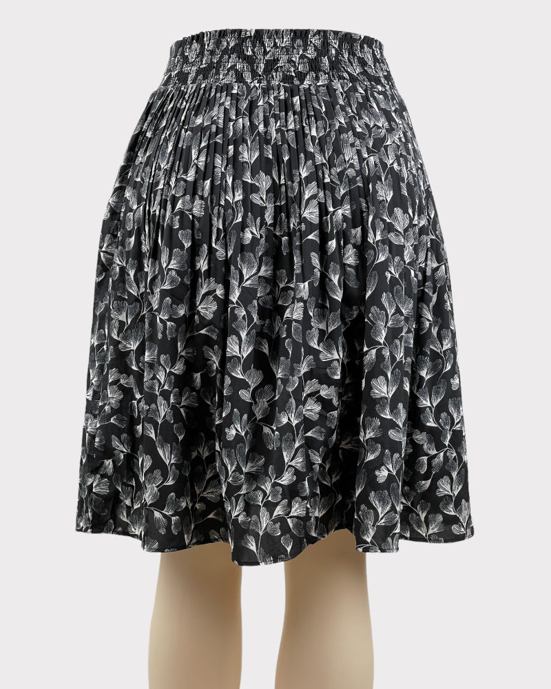 Merona Black Printed Pleated Short Skirt (XS)