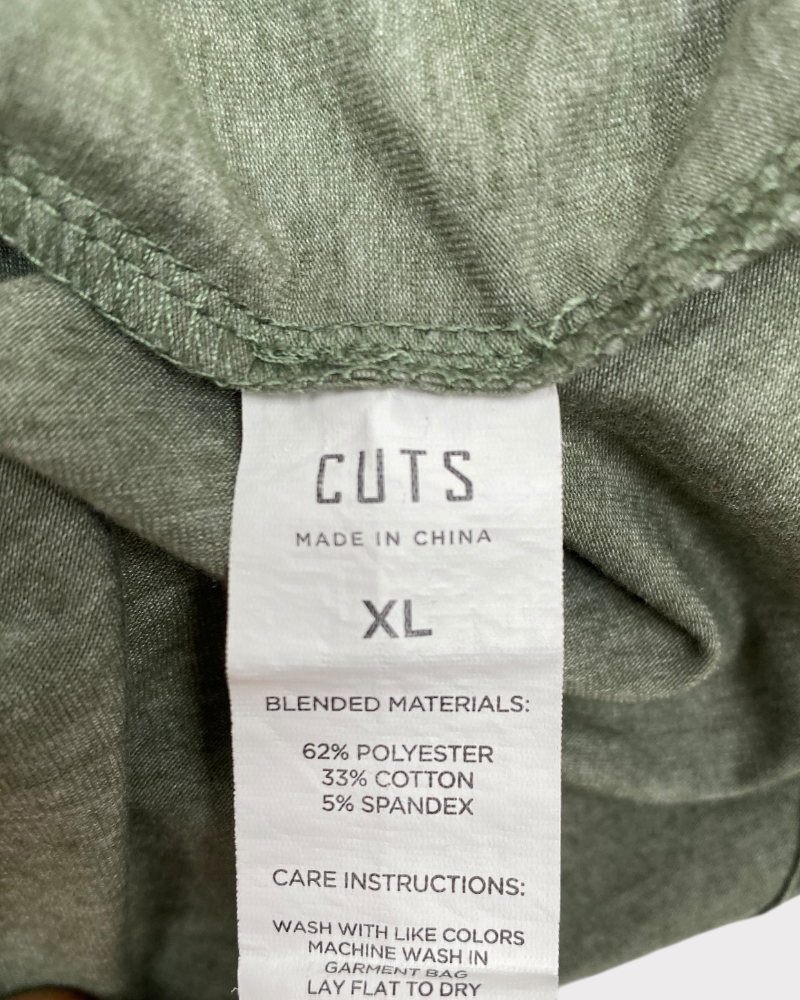 Olive green T-shirt (XL)