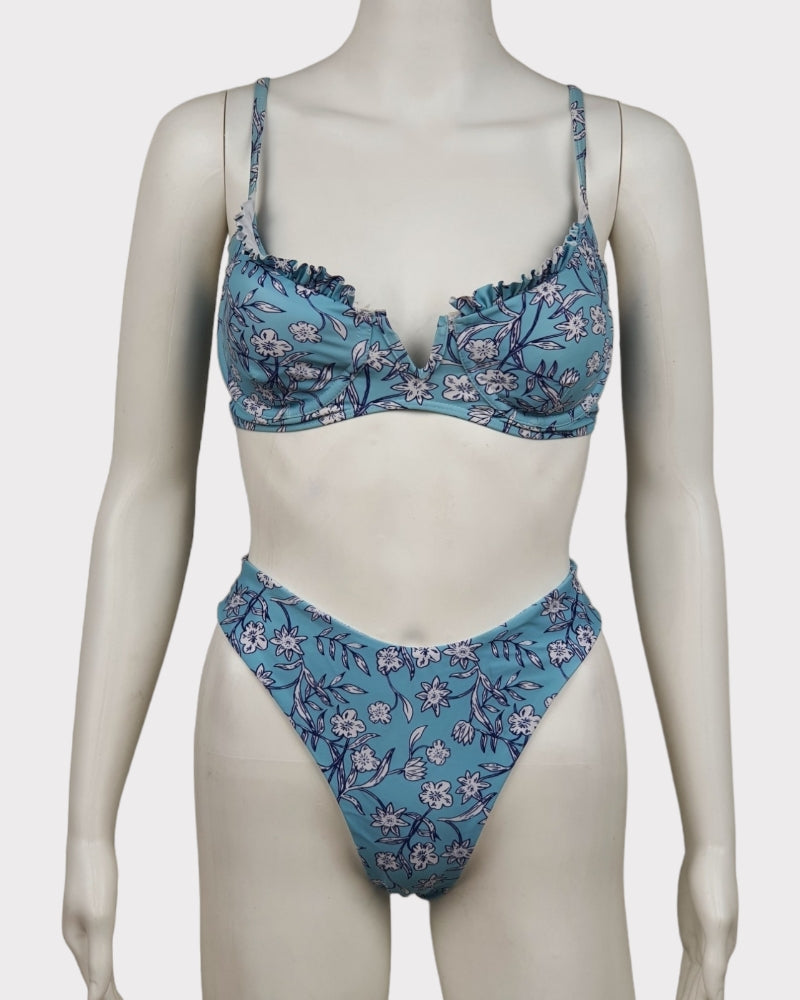 Floral V-neck Tie Back Swimsuit ( Medium )