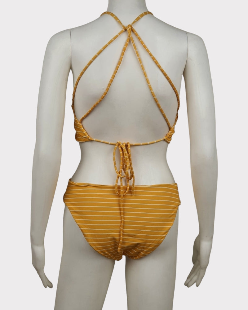 Shell Nylon Stripped Style Swimsuit ( Medium )