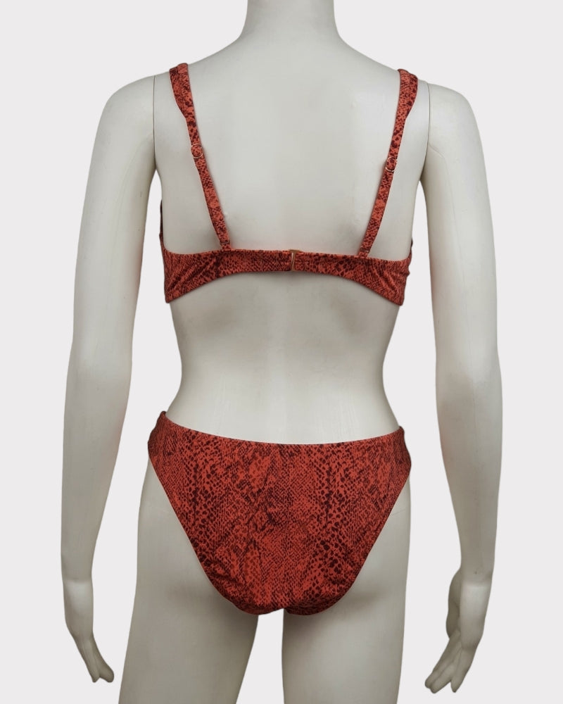 Shade & Shore Swimsuit ( Medium )