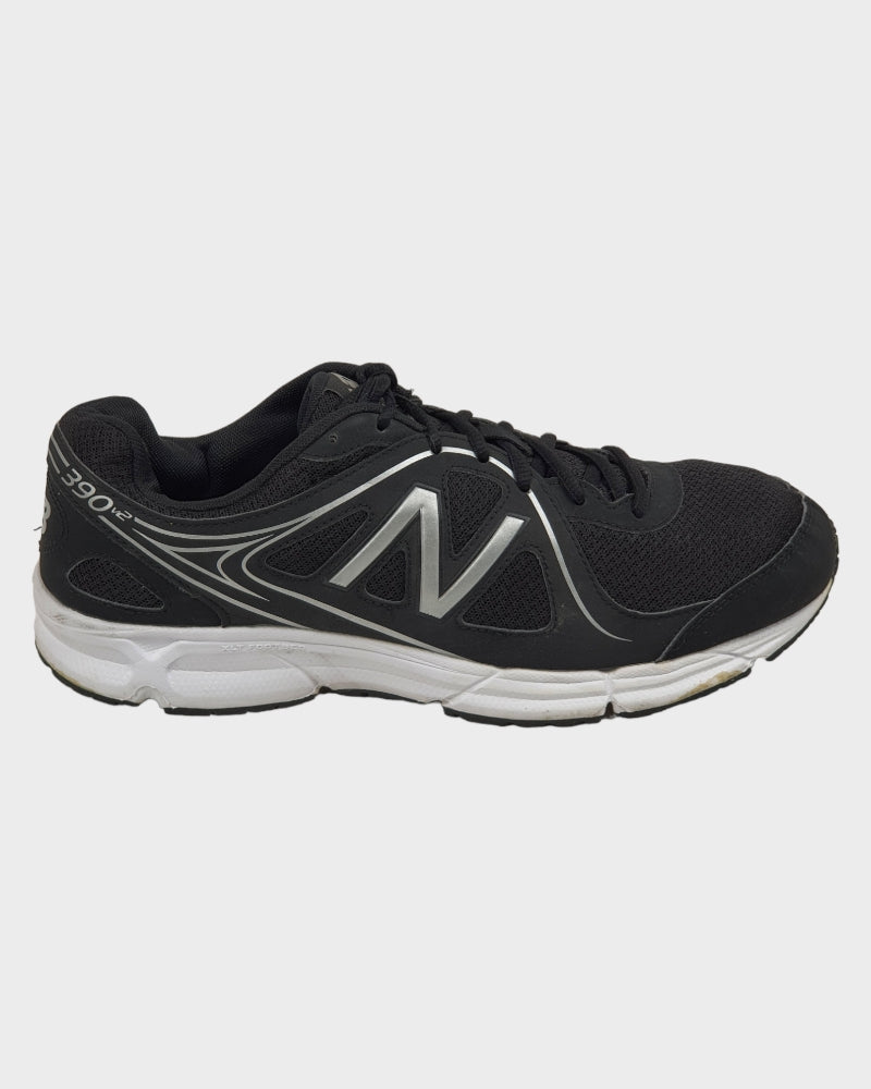 New Balance Silver Black