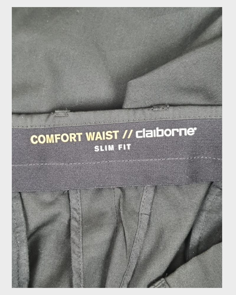 Claiborne Comfort Waist Slim Fit ( W45 L41 )