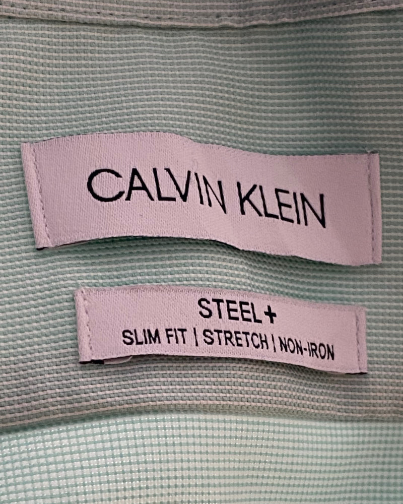 Calvin Klein Slim Fit/Stretch Plain Color Shirt