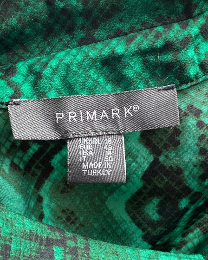 PRIMARK green snake print blouse ( uk18)