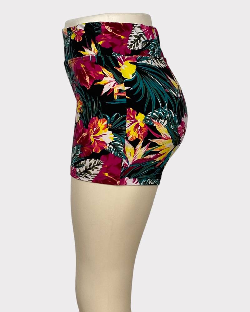 No Boundaries Floral Cycling Short ( L )