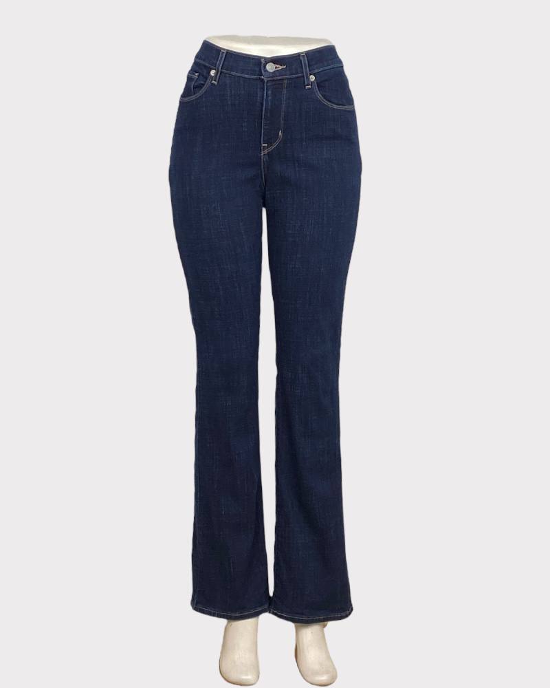 Levi's Strauss & Co Classic Boot Cut Ladies Pant (W8 )