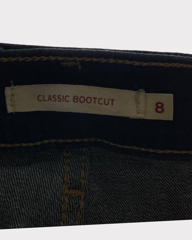 Levi's Strauss & Co Classic Boot Cut Ladies Pant (W8 )