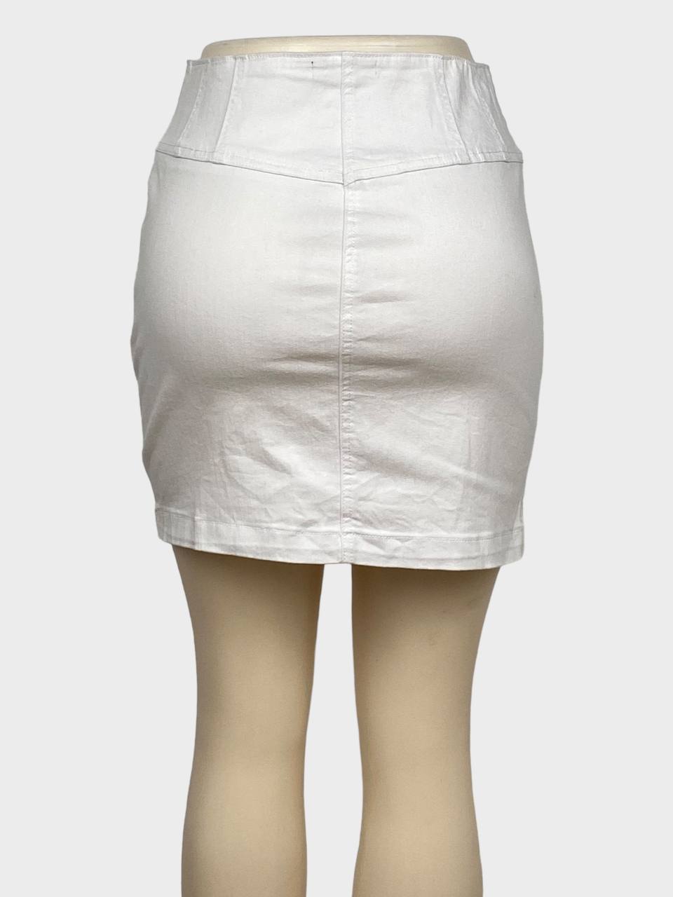 Forever 21 Plain White Ladies Denim Mini Skirt (M)