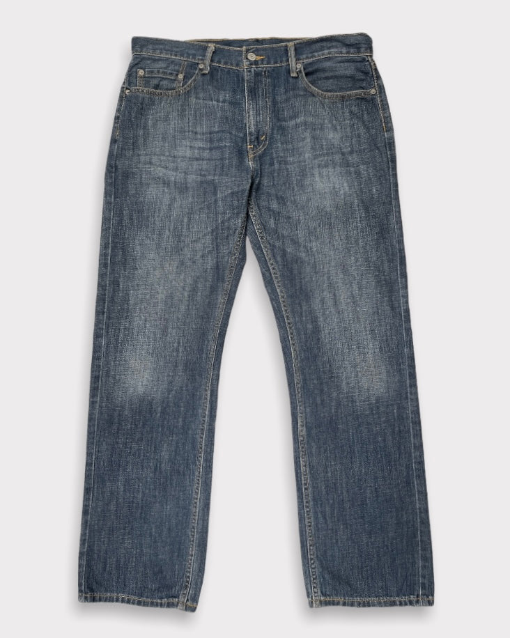 Levi's Men's 559 Faded Blue Jeans (W35)