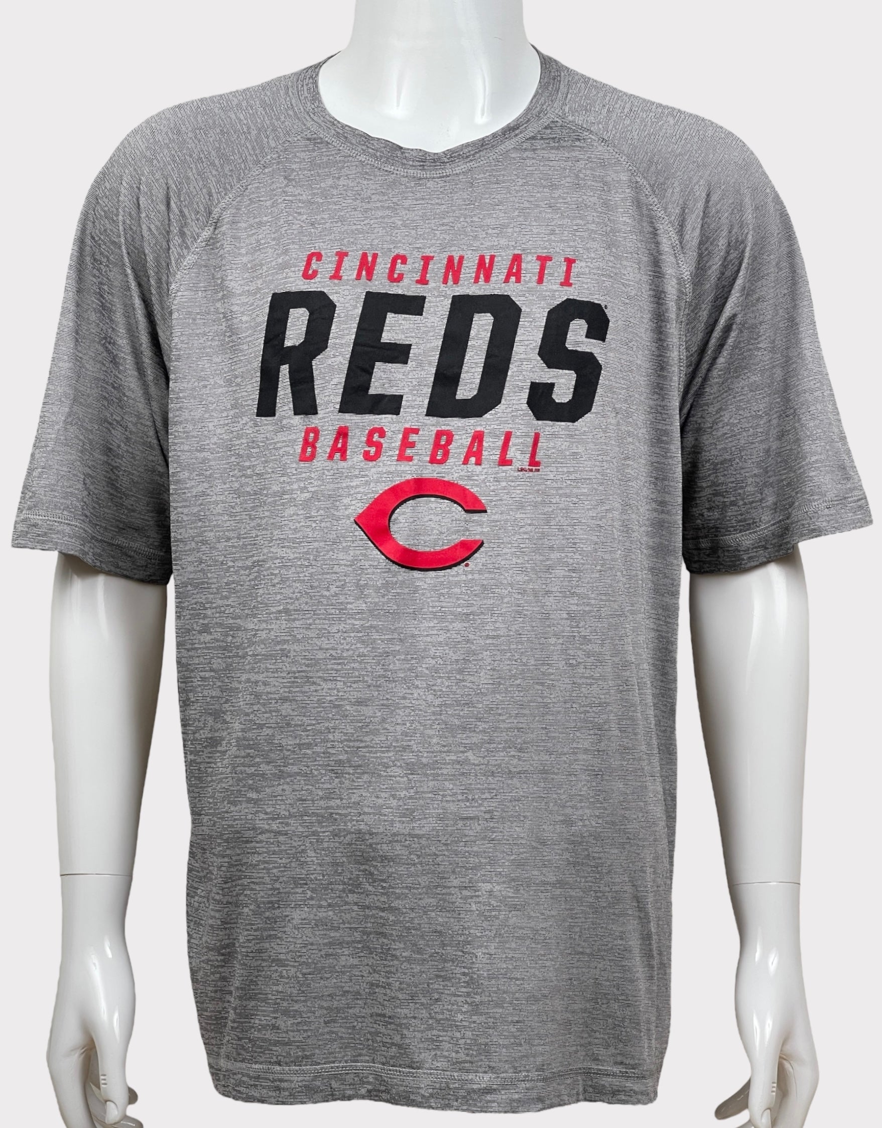 MLB Genuine Merchandise Cincinnati Reds Baseball Active T-Shirt (XL)