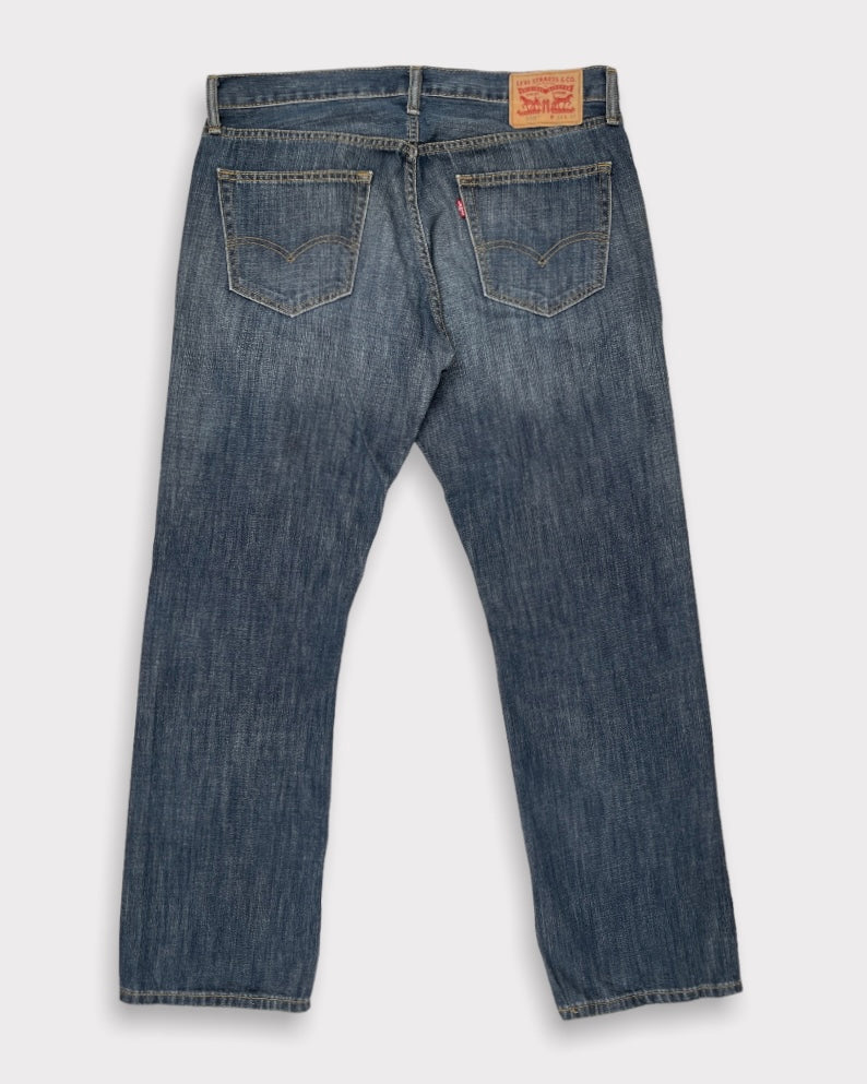 Levi's Men's 559 Faded Blue Jeans (W35)