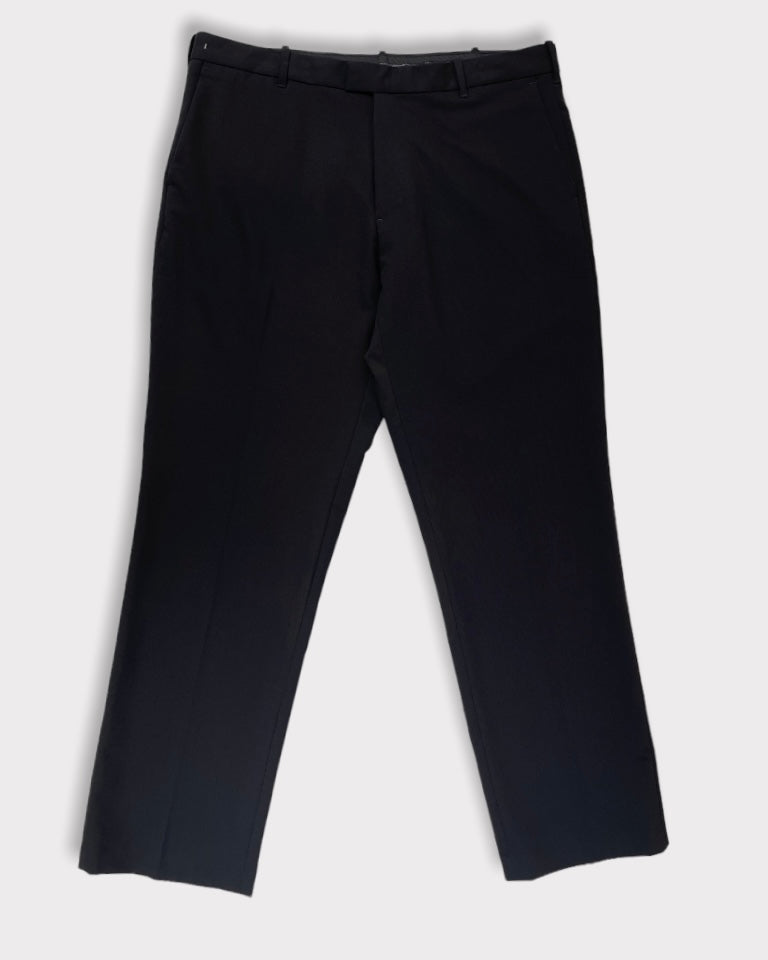 IZOD Men’s Black Performance Stretch Dress Pants (W36)