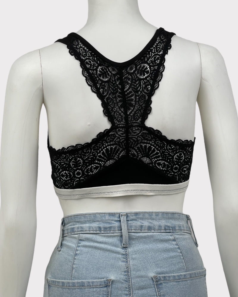 Xhilaration Black Racerback Bralette (M)