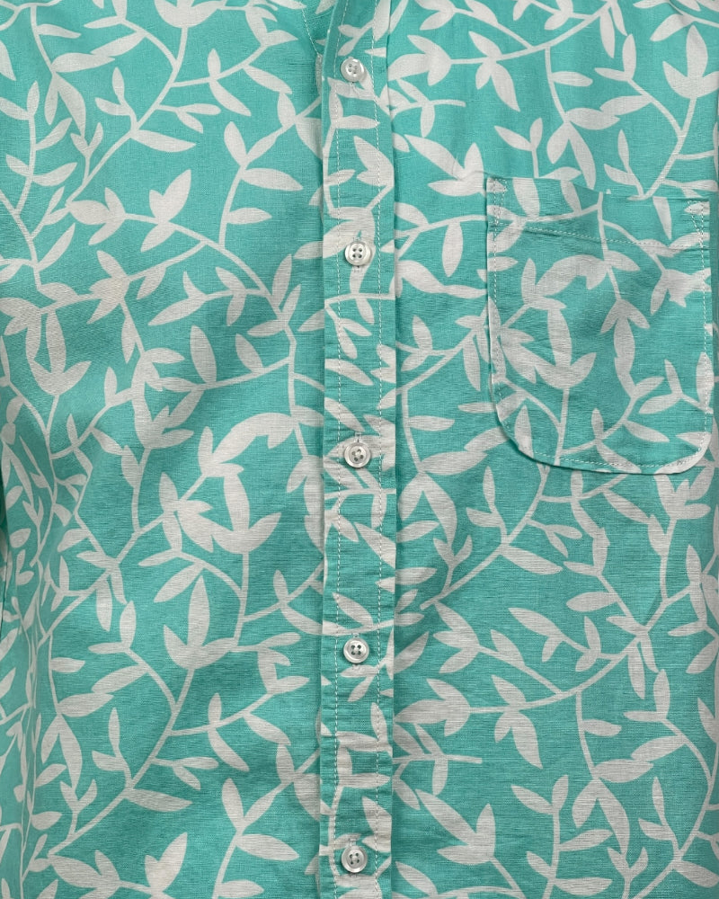 Amazon Essentials Turquoise And White Leaf Print Shirt (M)